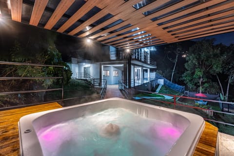Natural landscape, Hot Tub