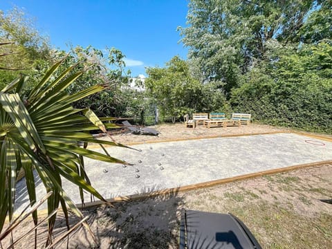 Maison de vacances à 350m de la plage avec jardin, véranda et Wi-Fi gratuit - FR-1-361-525 House in Saint-Pair-sur-Mer
