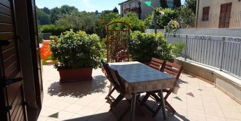 Nuovo pentalocale con giardino a Sirolo - S083 Apartment in Sirolo