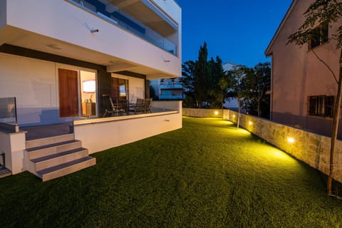 Property building, Night, Garden, Garden, Balcony/Terrace