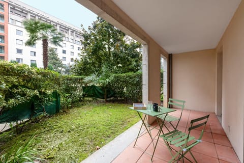 Garden, Balcony/Terrace