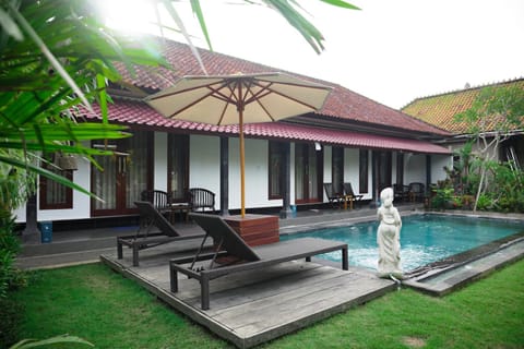 Garden, Pool view