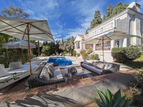 Villa Perla close to beach with a private pool Villa in Sitio de Calahonda