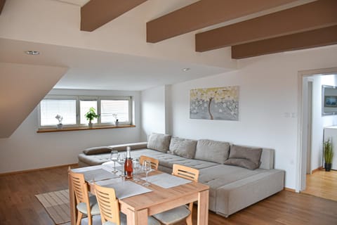 Living room, Seating area, Dining area