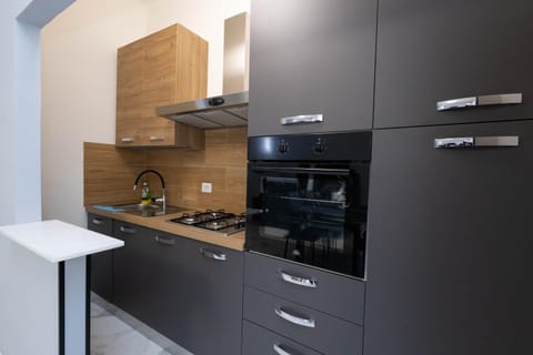 CF Luxury House Apartment in Ostia