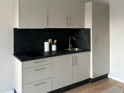 Restaurant/places to eat, Spring, Activities, Winter, Summer, Billiard, Children play ground, Darts, Game Room, Balcony/Terrace, Kitchen or kitchenette, Hiking, Sea view, Swimming pool, Sports, Breakfast, children, children, young children, young children, older children, older children, group of guests, group of guests, Family, Family, Parking, heating, internet, internet, pet friendly, pet friendly, stove, laundry, kitchen, air conditioner