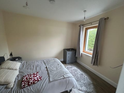 Two bedroom ground floor apartment, professionally managed Apartment in Dublin