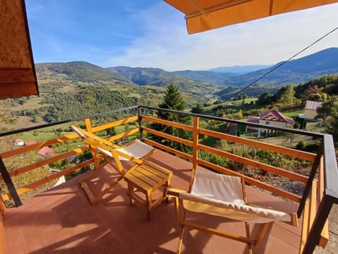 Spring, Day, Natural landscape, View (from property/room), View (from property/room), Balcony/Terrace, Balcony/Terrace, Mountain view, Sunrise