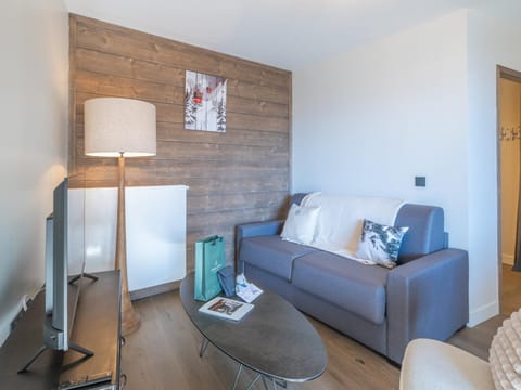 Appartement de standing à Alpe d'Huez avec WIFI et Parking, pour 4A+2E - FR-1-645-66 Apartment in Huez