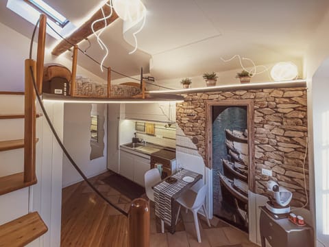 Kitchen or kitchenette, Living room, Photo of the whole room, Dining area, minibar
