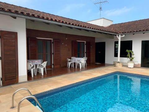 Patio, Pool view, Swimming pool