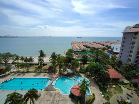 Pool view, Sea view, Swimming pool