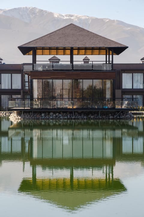 Property building, Natural landscape, Lake view, Mountain view, River view