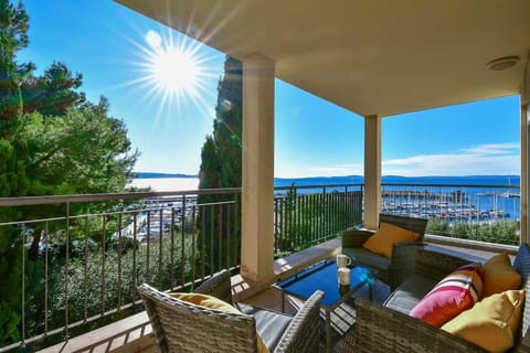 Balcony/Terrace, Seating area, Sea view