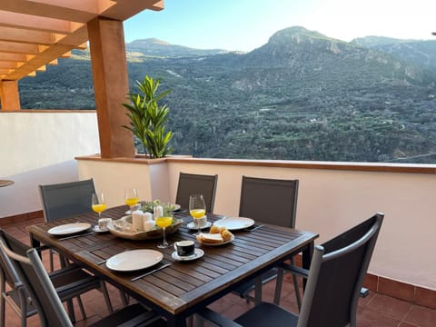 Natural landscape, Mountain view