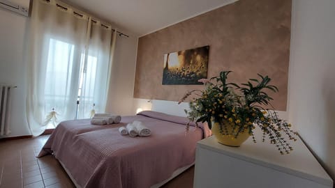 Gardenia Holiday Apartment - a 50 m dal lago Apartment in Lazise