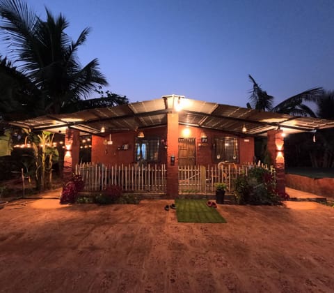 Property building, Night