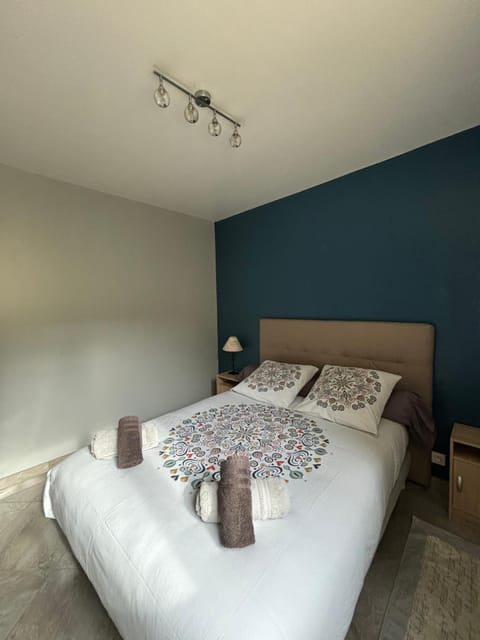 Rez-de-chaussée de plain-pied avec parking privé au centre ville Apartment in Dieppe