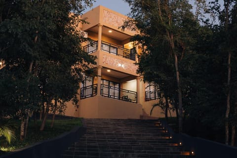 Property building, Garden, View (from property/room), Balcony/Terrace, Garden view