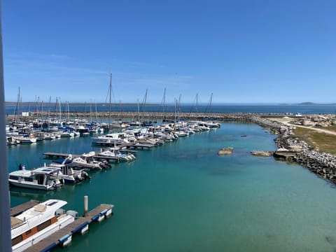 Marina Village 25 Penthouse, Club Mykonos-Langebaan House in Western Cape