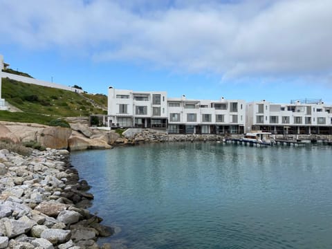 Marina Village 25 Penthouse, Club Mykonos-Langebaan House in Western Cape