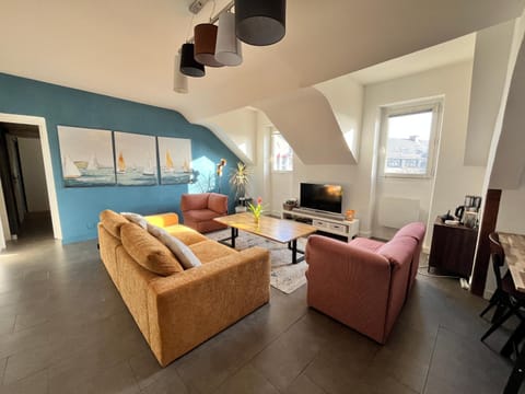 TV and multimedia, Living room