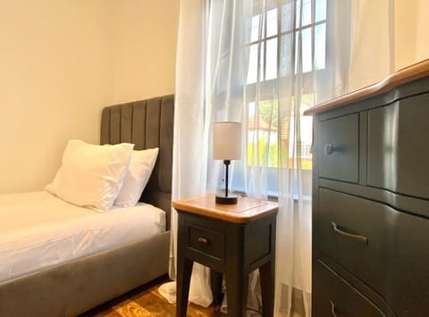 West Lodge Apartment in Leeds