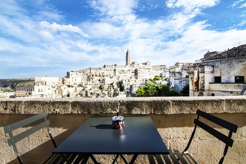 Balcony/Terrace, Landmark view