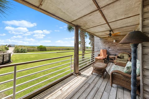 Needle Rush Point Unit C11 House in Ono Island