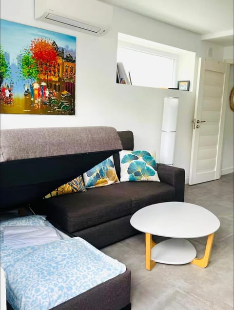 Appartement T2 calme à Illkirch avec parking privé Apartment in Illkirch-Graffenstaden