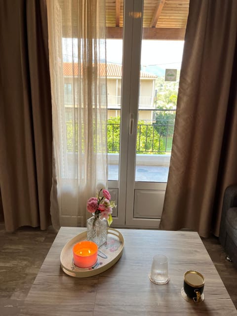 Balcony/Terrace, Living room, Location