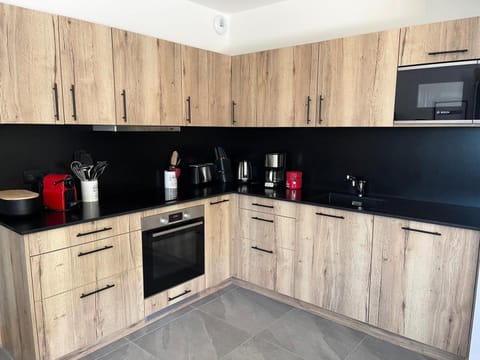 Résidence Le Manaka - Appartement de standing spacieux pour 10 personnes MAE-0221 Apartment in Mâcot-la-Plagne