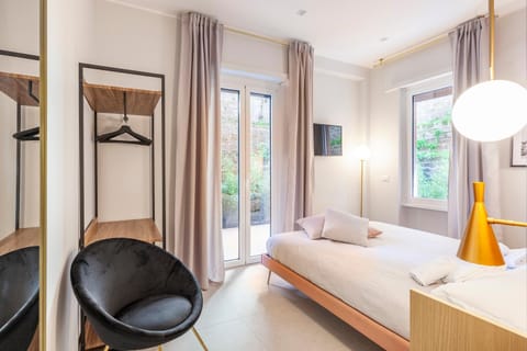 Bed, Garden, Bedroom, wardrobe