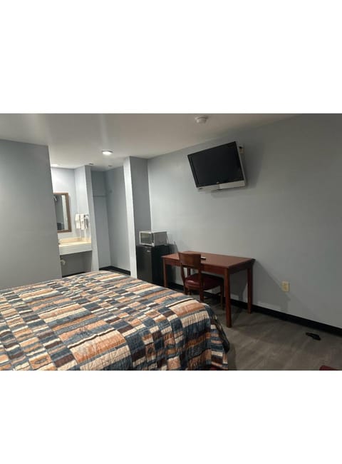 TV and multimedia, Bedroom, hair dresser