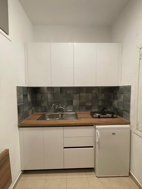 Giannis house! In the city centre Apartment in Malia, Crete