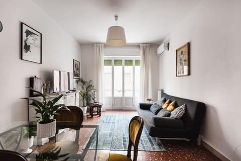 HomingPisa - Feeling Home Apartment in Pisa
