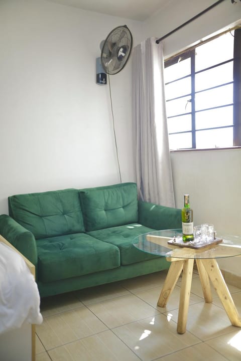 Living room, Seating area, fireplace