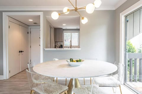 Pinehurst Lakefront Condo Apartment in Pinehurst