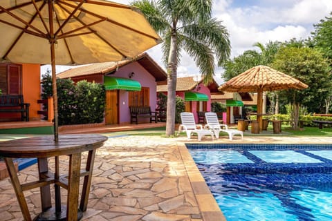 Property building, Spring, Day, Garden view, Pool view, Swimming pool, sunbed