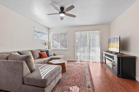 Downtown Yellow House in Coeur d' Alene ID House in Coeur dAlene