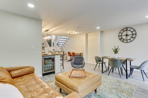 East Stroudsburg Townhouse Less Than 1 Mi to Ski Area! House in Middle Smithfield