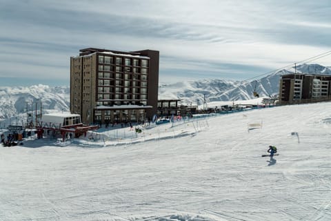 Property building, Winter, Skiing