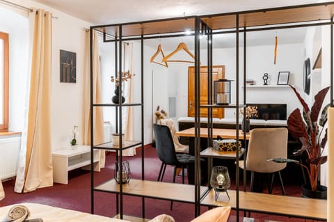 Living room, Seating area, Dining area