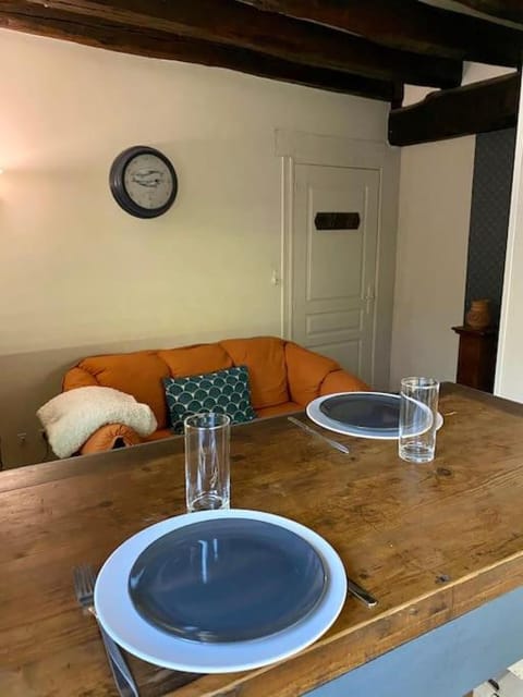 Gîte des Moriers Blois Bord de Loire House in Blois