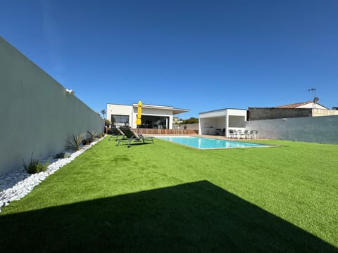 Villa Noam Haut Standing 220m2 Villa in Provence-Alpes-Côte d'Azur