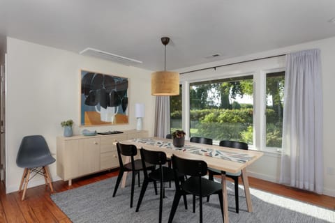 Belle 30 day minimum home House in Hood River