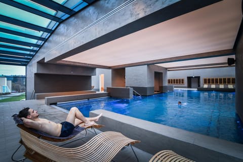 Spa and wellness centre/facilities, Swimming pool