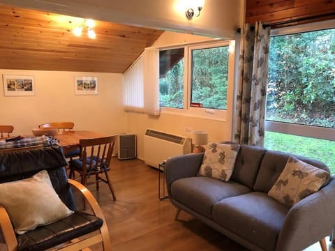 The Little Lodge (y porthdy bach) House in Amroth