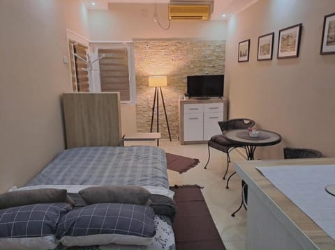 Golden Star Viktor Apartment in Serbia