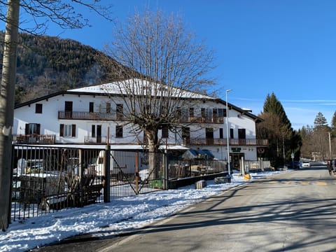 Property building, Street view